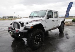 2020 Jeep Gladiator - Image 2