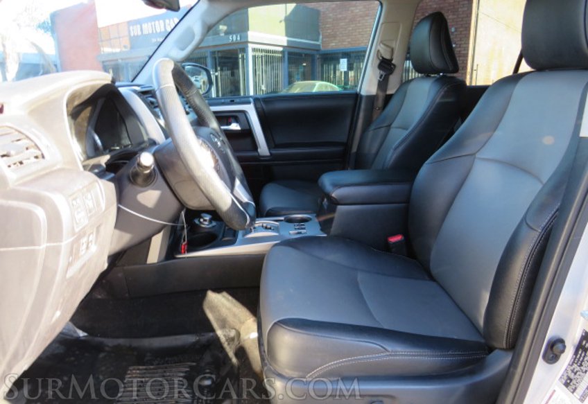 2019 Toyota 4Runner - Image 25