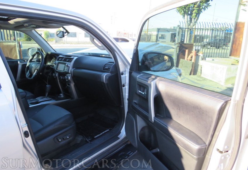 2019 Toyota 4Runner - Image 22