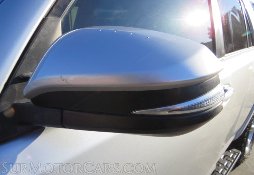 2019 Toyota 4Runner - Image 16