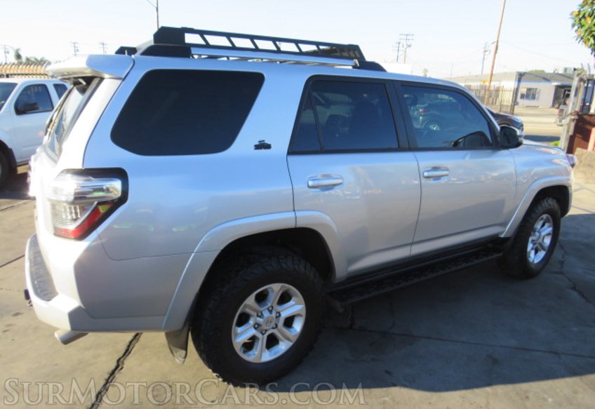 2019 Toyota 4Runner - Image 8