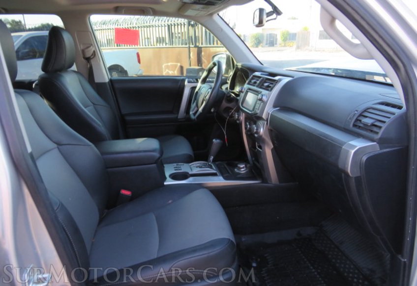 2019 Toyota 4Runner - Image 30