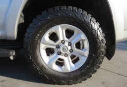 2019 Toyota 4Runner - Image 20