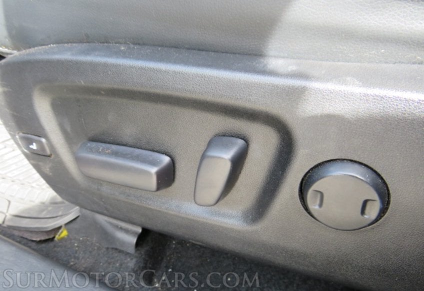 2017 Toyota Highlander - Image 41