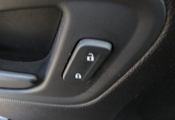 2017 Chevrolet Colorado - Image 38