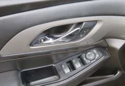 2019 Chevrolet Traverse - Image 40