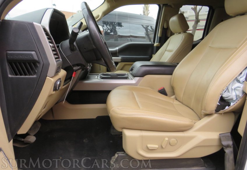 2020 Ford F-250 Super Duty - Image 25