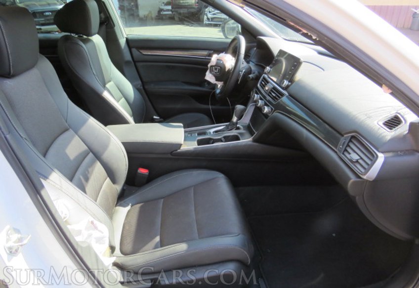 2019 Honda Accord Sedan - Image 23