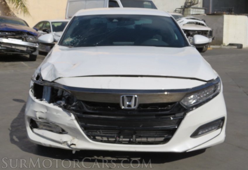 2019 Honda Accord Sedan - Image 15