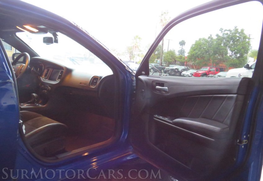 2020 Dodge Charger - Image 20