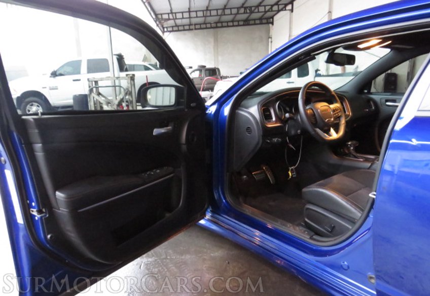 2020 Dodge Charger - Image 19