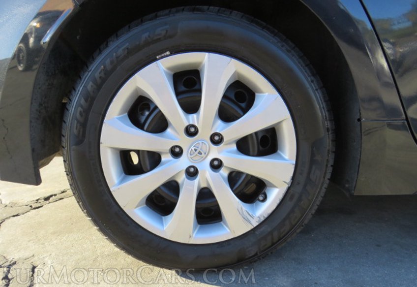 2020 Toyota Corolla - Image 19