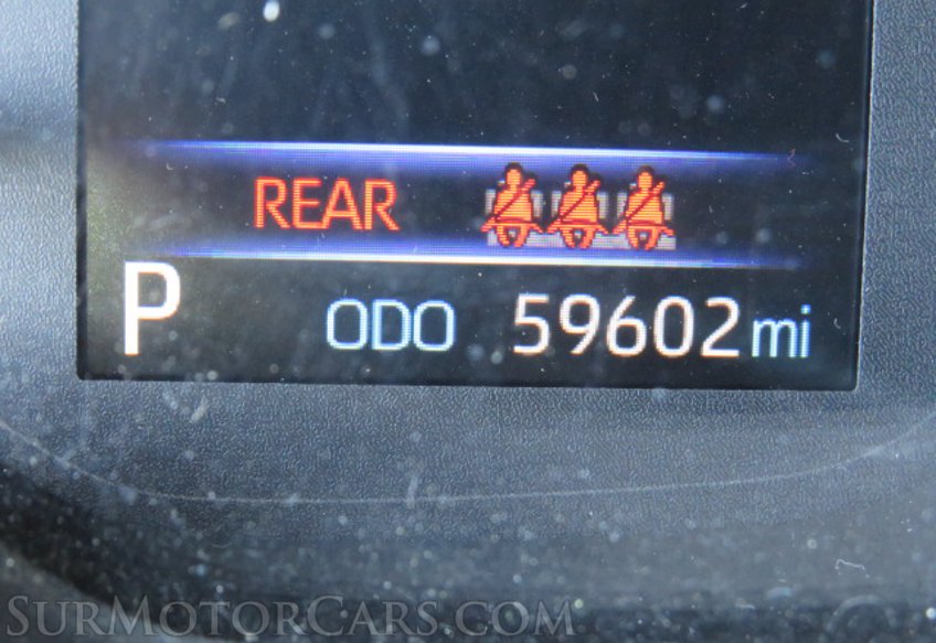 2020 Toyota Corolla - Image 32