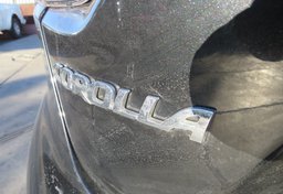 2020 Toyota Corolla - Image 18