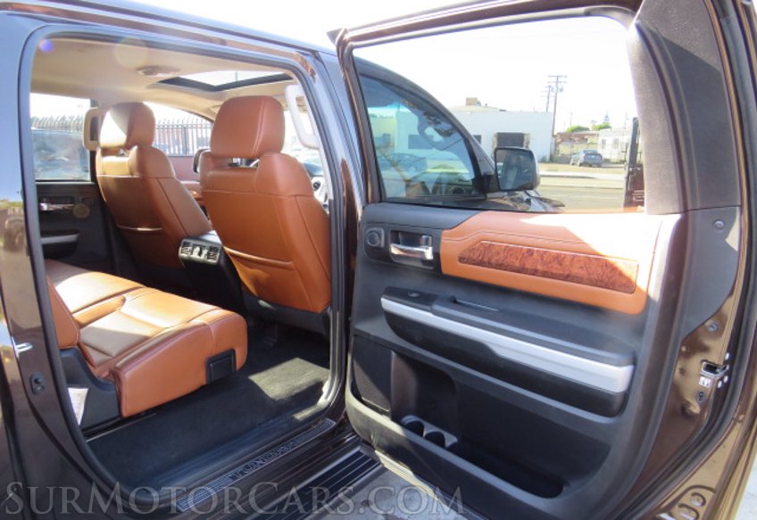 2019 Toyota Tundra 4WD - Image 29