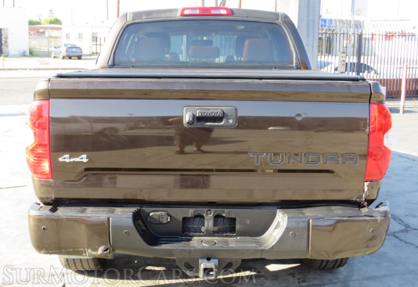 2019 Toyota Tundra 4WD - Image 11