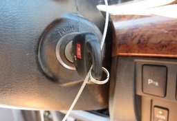 2019 Toyota Tundra 4WD - Image 38