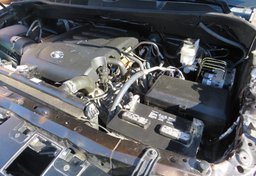 2019 Toyota Tundra 4WD - Image 56