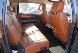 2019 Toyota Tundra 4WD - Image 34