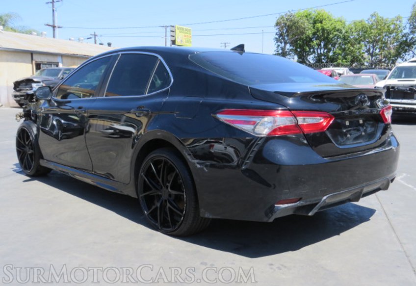 2019 Toyota Camry - Image 8