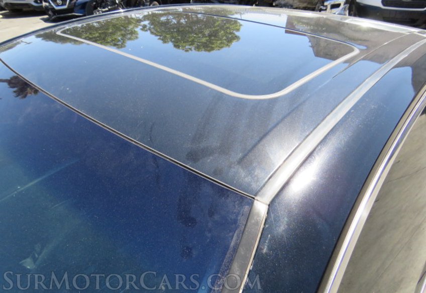 2019 Toyota Camry - Image 13