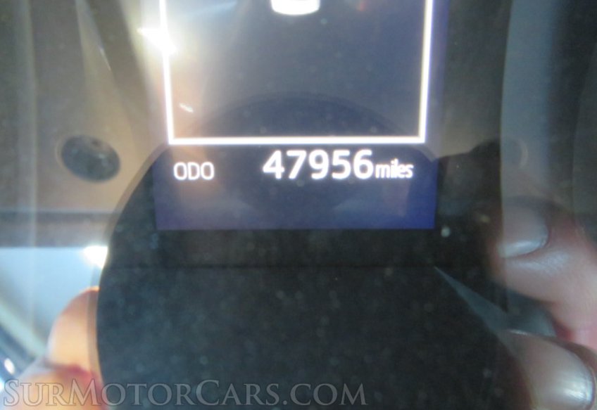 2019 Toyota Camry - Image 36