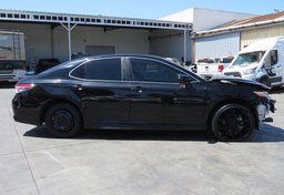 2019 Toyota Camry - Image 10