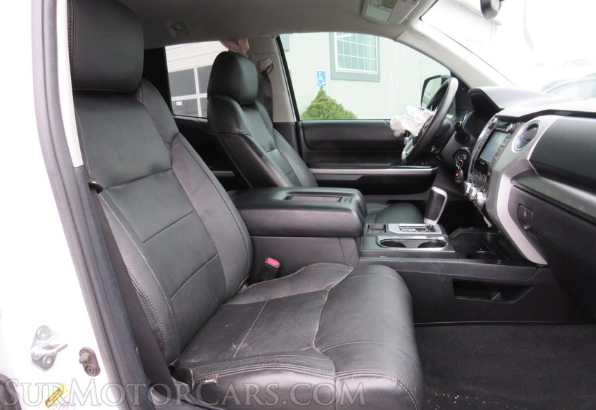 2014 Toyota Tundra 4WD Truck - Image 26