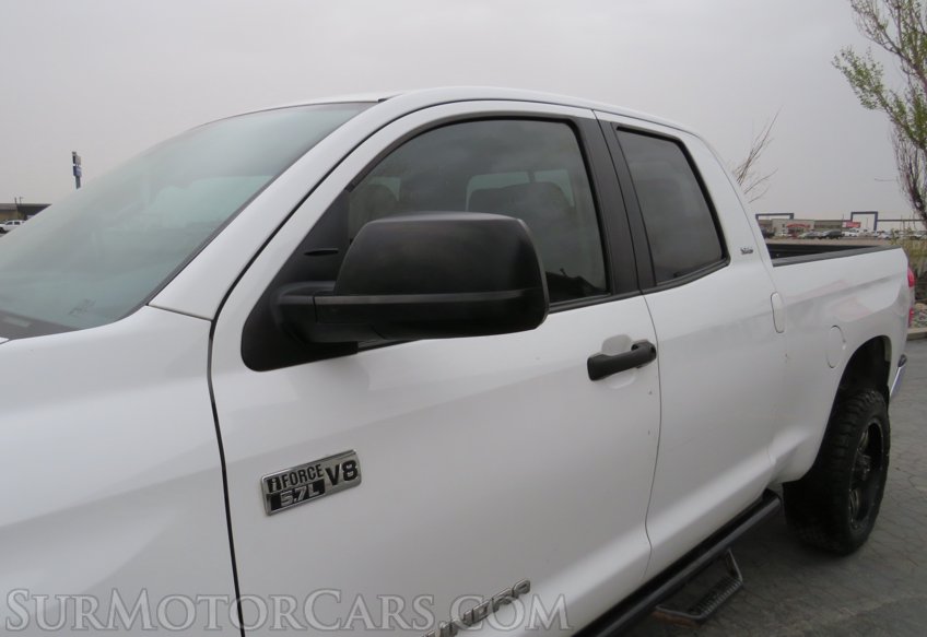 2014 Toyota Tundra 4WD Truck - Image 14