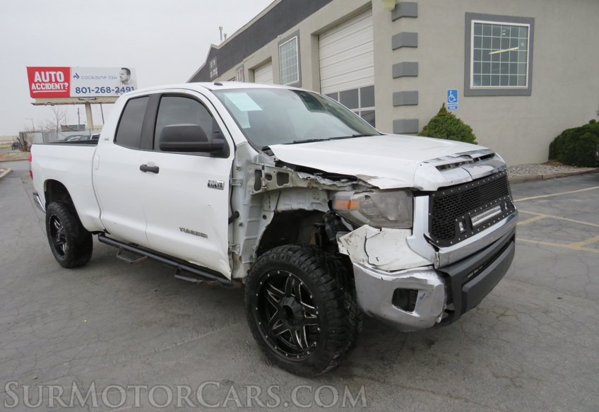 2014 Toyota Tundra 4WD Truck - Image 2