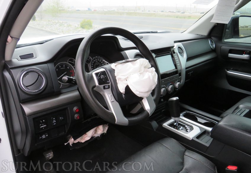 2014 Toyota Tundra 4WD Truck - Image 23