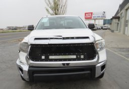 2014 Toyota Tundra 4WD Truck - Image 11