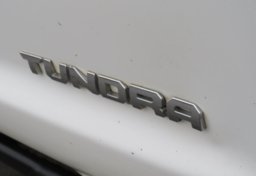 2014 Toyota Tundra 4WD Truck - Image 22