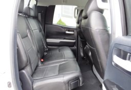 2014 Toyota Tundra 4WD Truck - Image 28