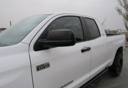 2014 Toyota Tundra 4WD Truck - Image 14