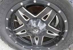 2014 Toyota Tundra 4WD Truck - Image 48