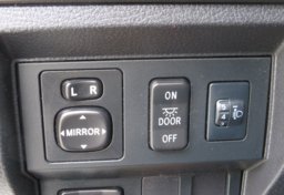 2014 Toyota Tundra 4WD Truck - Image 40