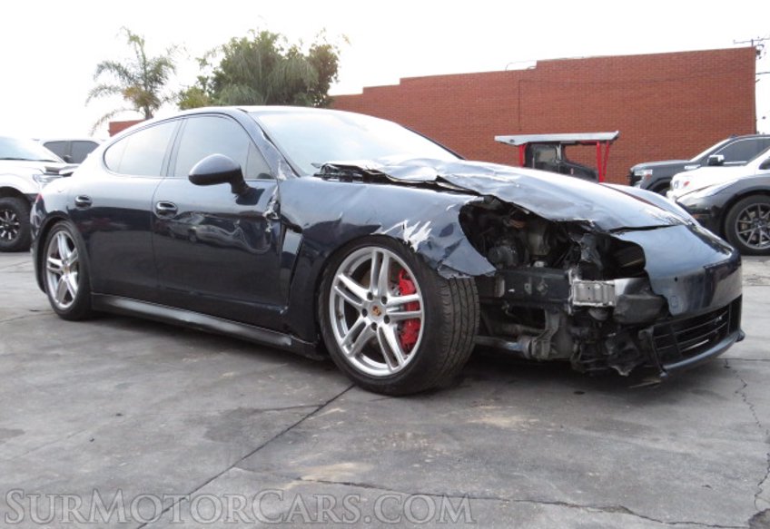 2013 Porsche Panamera - Image 9