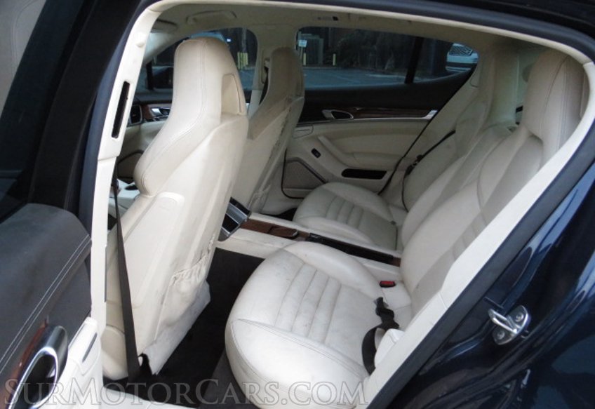 2013 Porsche Panamera - Image 31