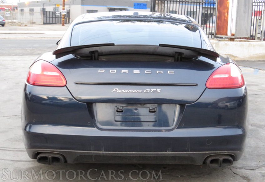 2013 Porsche Panamera - Image 12
