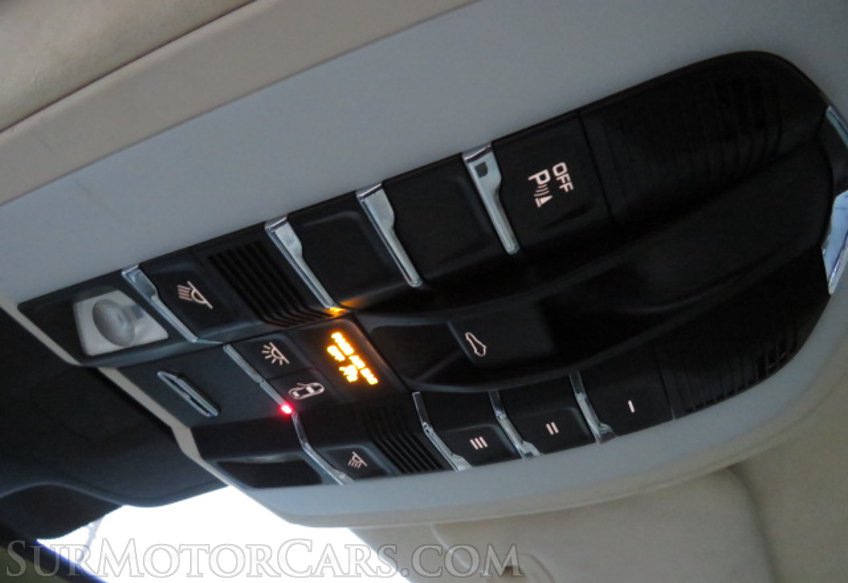 2013 Porsche Panamera - Image 49