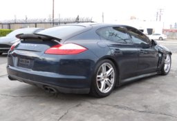 2013 Porsche Panamera - Image 5
