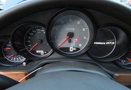 2013 Porsche Panamera - Image 44