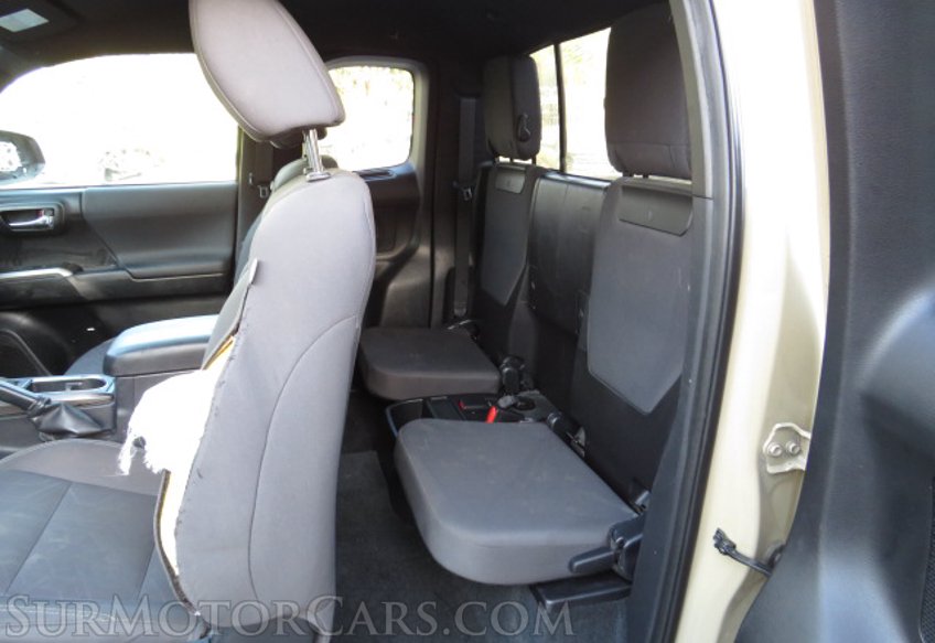 2017 Toyota Tacoma - Image 29