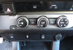 2017 Toyota Tacoma - Image 37