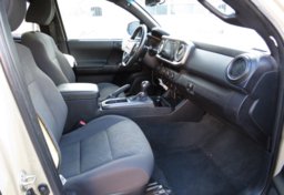 2017 Toyota Tacoma - Image 25