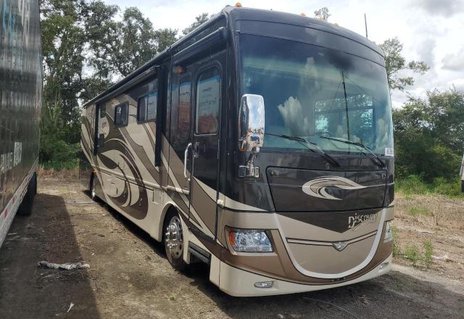 2011 Freightliner XCM Chassis