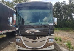 2011 Freightliner XCM Chassis - Image 3