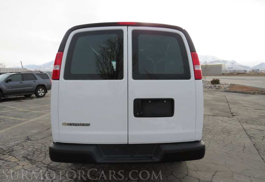 2021 Chevrolet Express Cargo Van - Image 12