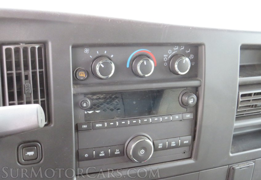 2021 Chevrolet Express Cargo Van - Image 40